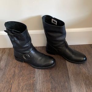 Frye Veronica Shortie